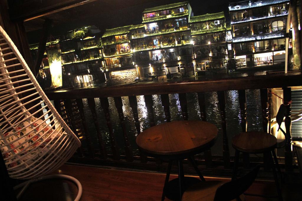 Fenghuang 1St Apartment Zewnętrze zdjęcie