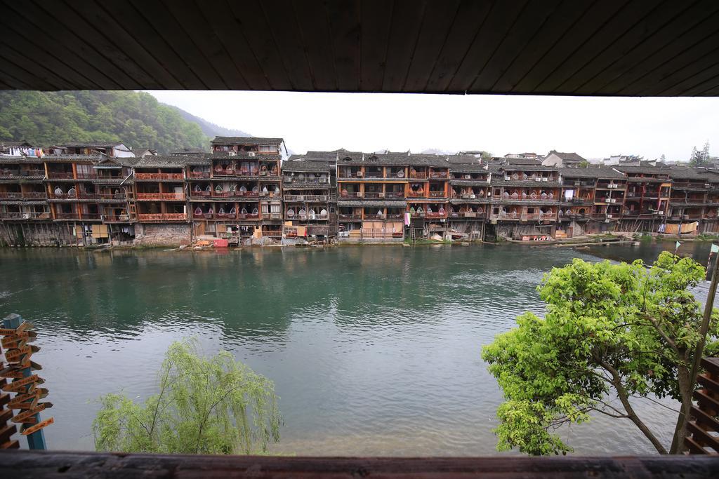 Fenghuang 1St Apartment Zewnętrze zdjęcie