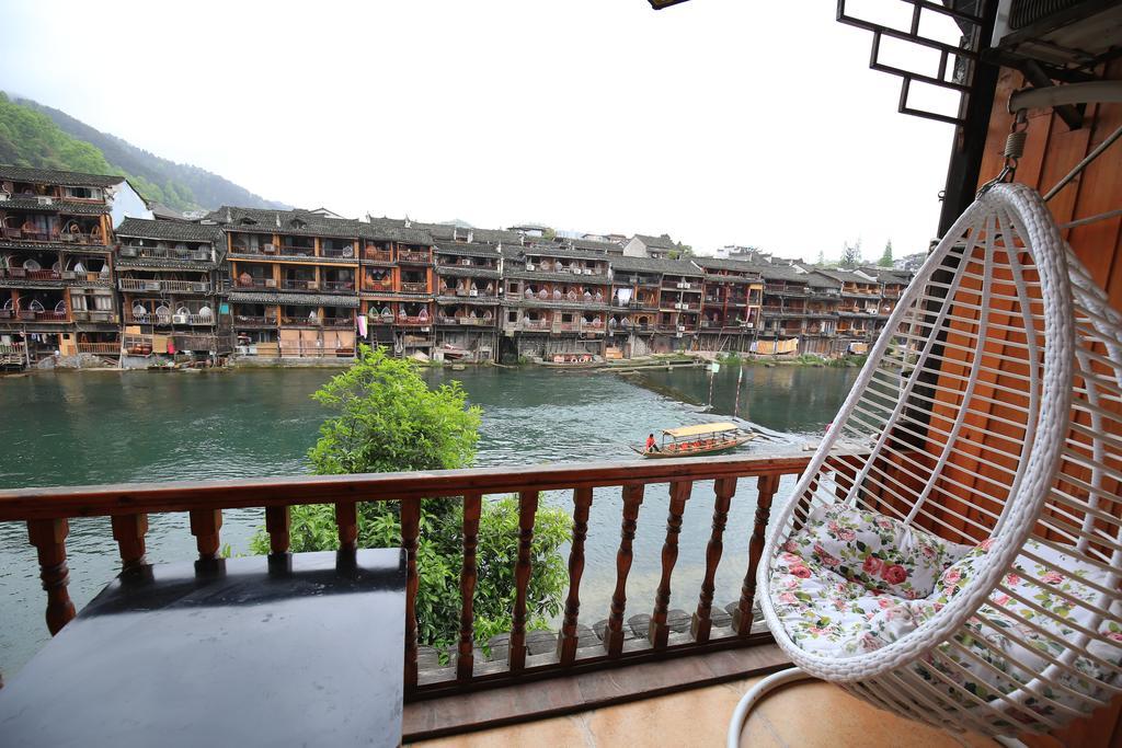 Fenghuang 1St Apartment Zewnętrze zdjęcie